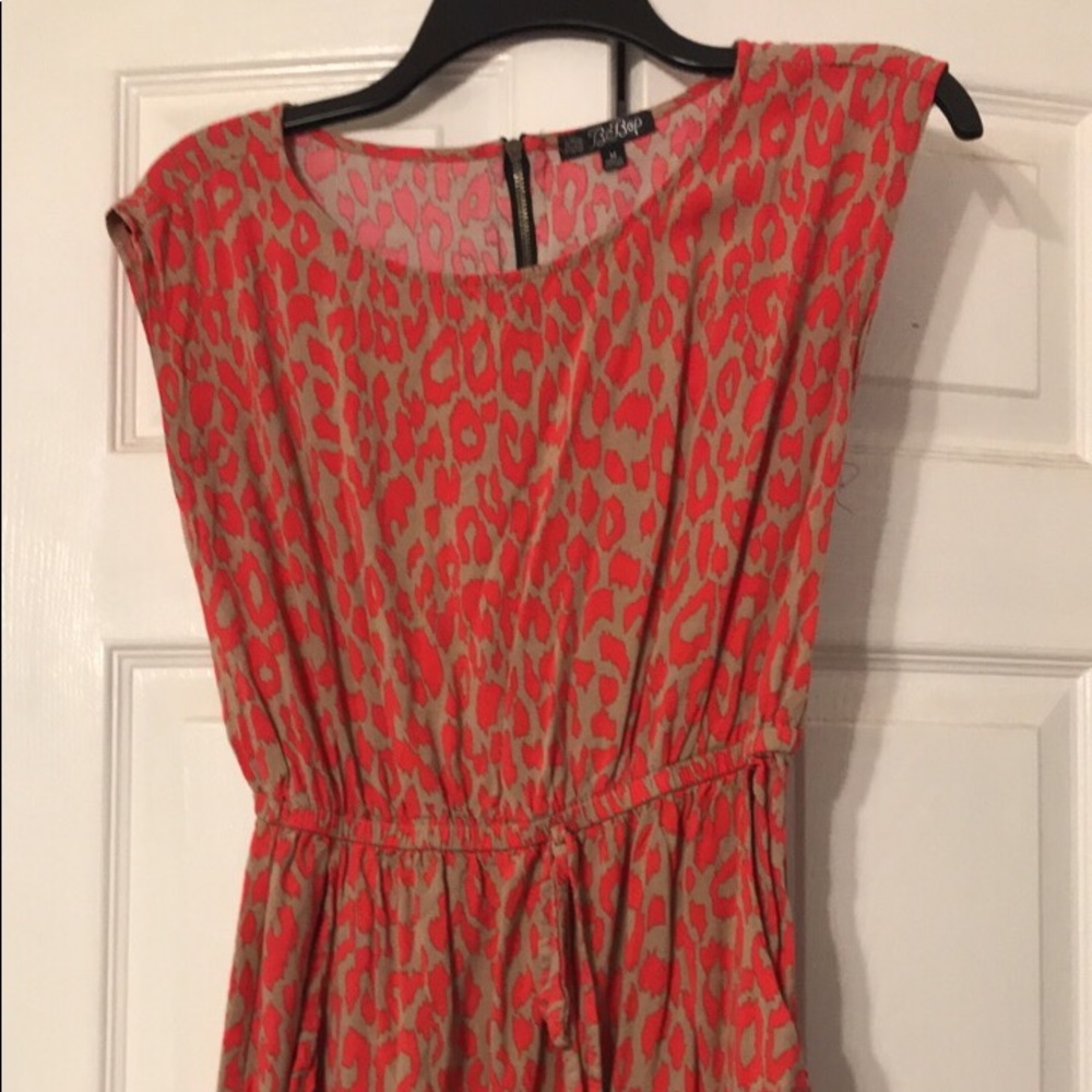 Dress with pockets